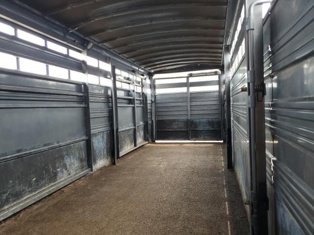2015 Titan FR1104 Livestock Trailer