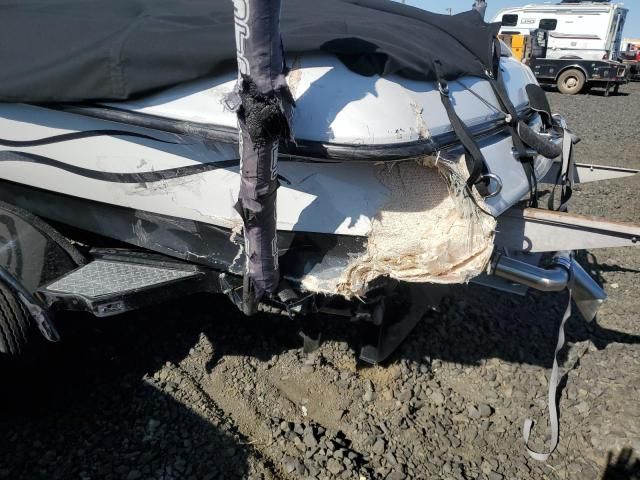 2005 Boat W/TRL 27.5