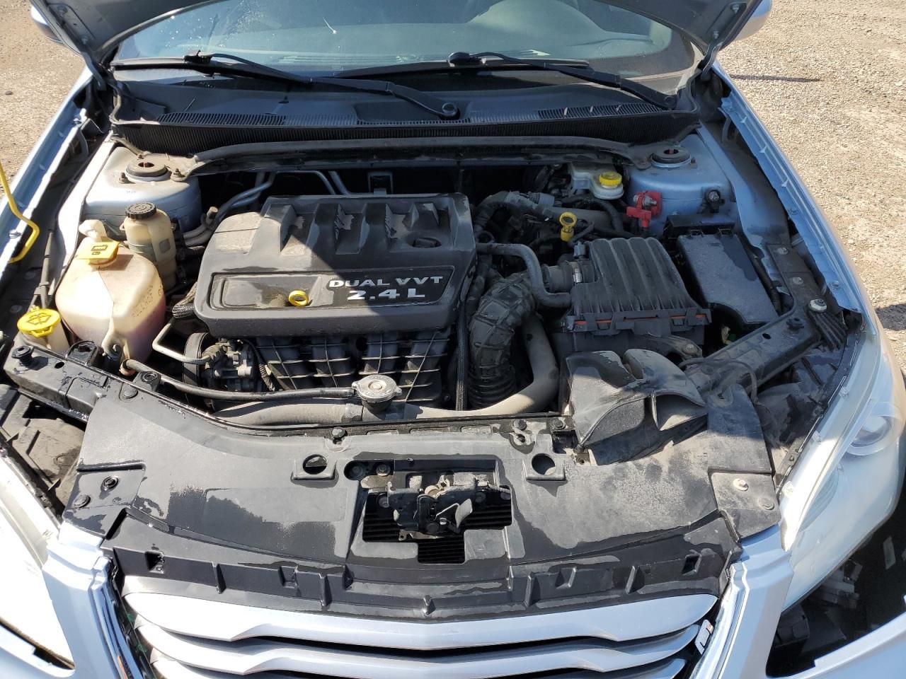 2013 Chrysler 200 lx