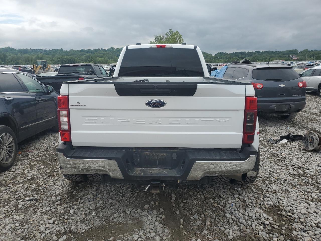 2022 Ford F350 Super