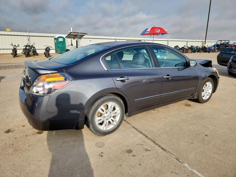 2012 Niss Altima 2.5