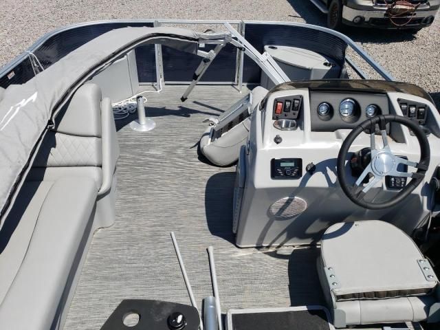 2023 Bennington Marine Boat-Boats Pontoon Boat