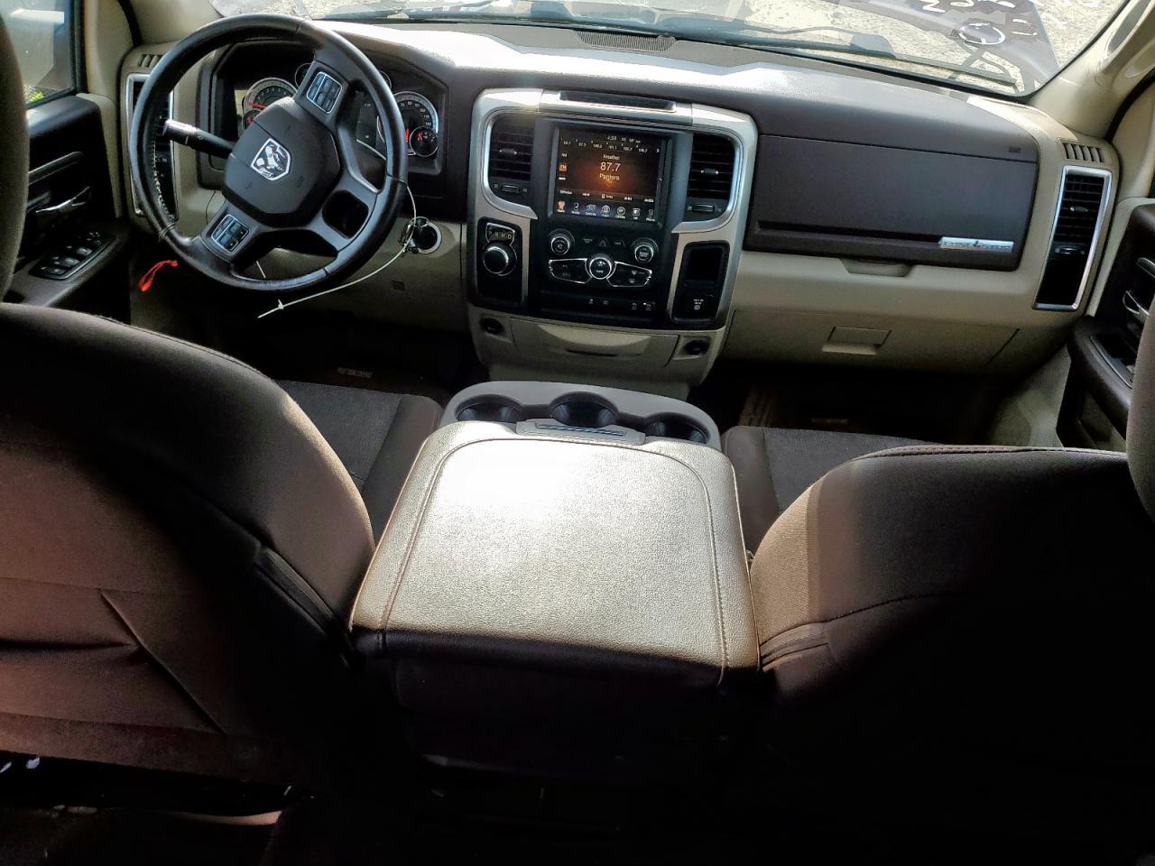 2017 Dodge RAM 1500 SLT