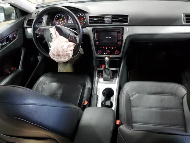 2013 Volkswagen Passat SE
