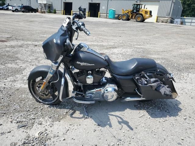 2010 Harley-Davidson Flhx
