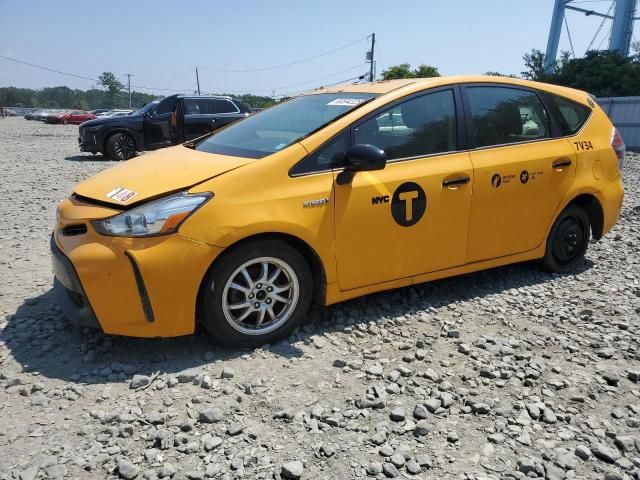 2016 Toyota Prius V