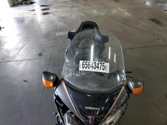 2016 Honda GL1800