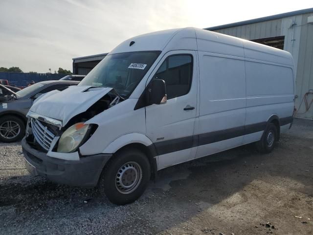 2010 Benzhou Sprinter Cargo 2500