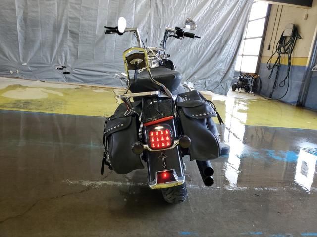 2009 Harley-Davidson Flstc