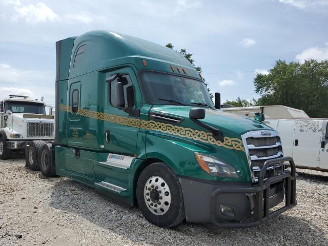 2019 Freightliner Cascadia 126 Semi Truck