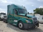 2019 Freightliner Cascadia 126 Semi Truck