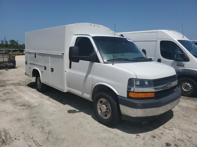 2023 Chevrolet 3500 Express