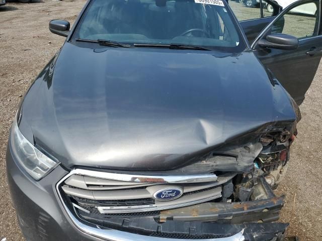 2016 Ford Taurus SEL