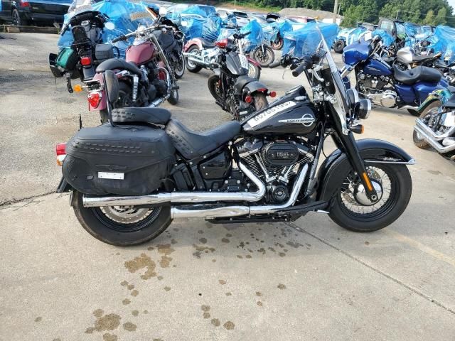 2018 Harley-Davidson Flhcs Heritage Classic 114