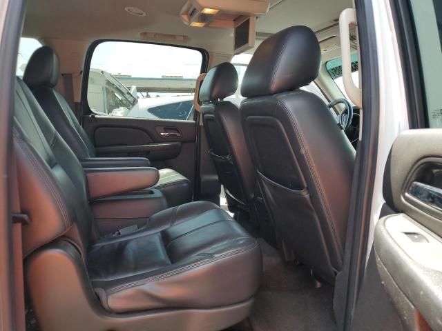 2013 Chevrolet Suburban C1500 LT