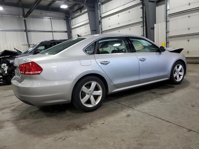 2013 Volkswagen Passat SE