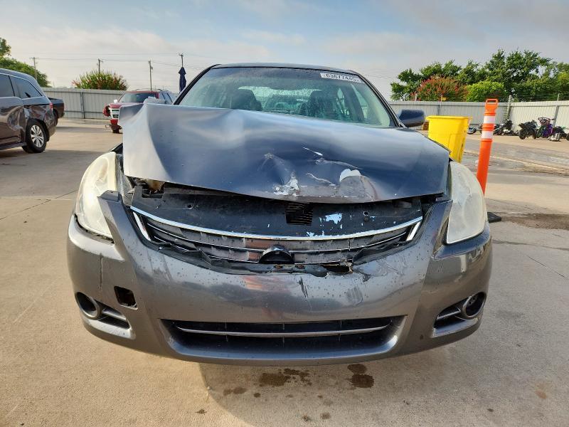 2012 Niss Altima 2.5