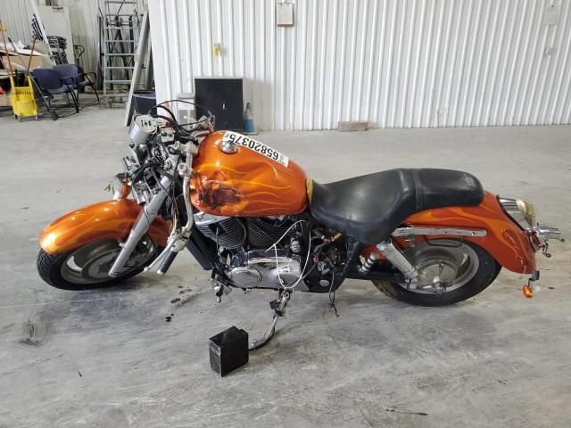 2002 Honda VT1100 C2