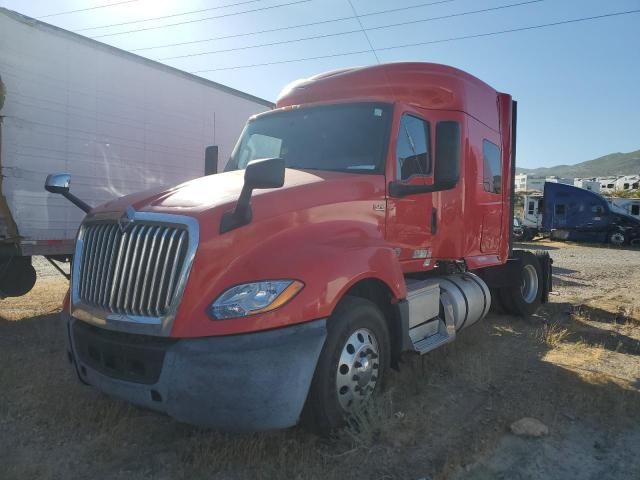 2018 International LT625