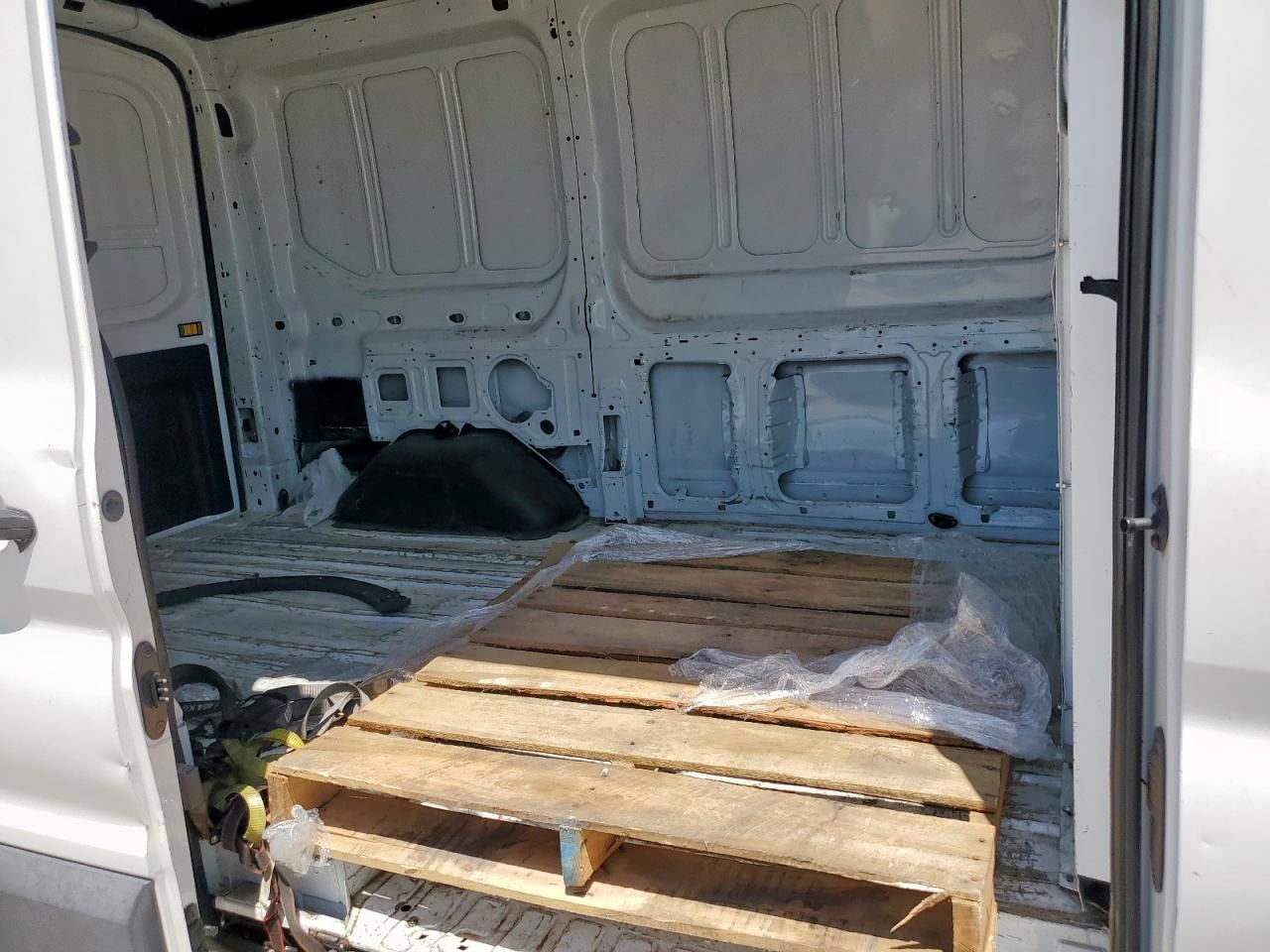 2015 Ford Transit T-250