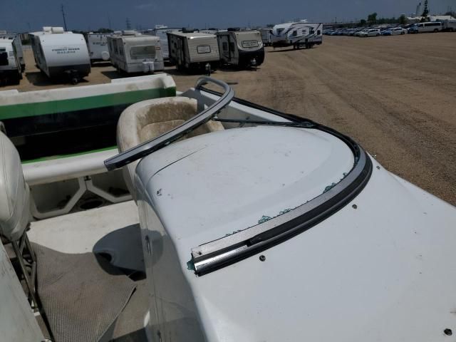 2007 Baja Boat