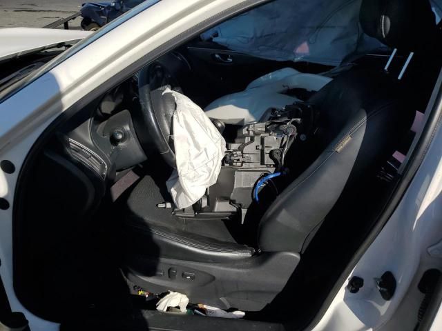 2015 Infiniti Q50 Base
