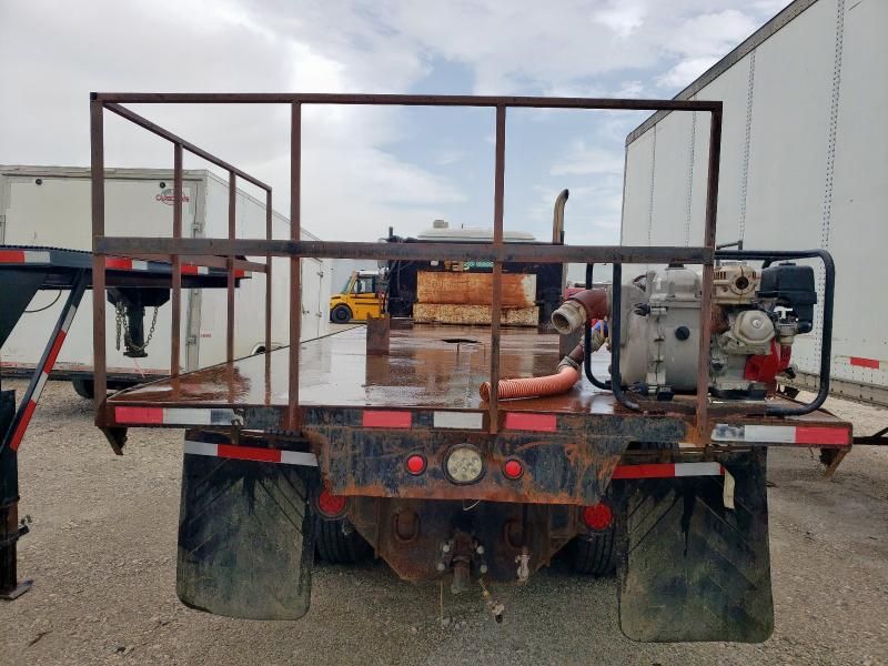 1997 Mack RD690S Flatbed Truck