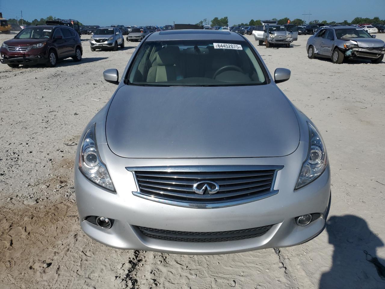 2015 Infinity Q40