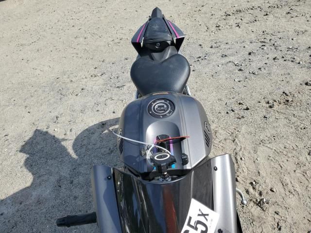 2024 Yamaha YZFR7