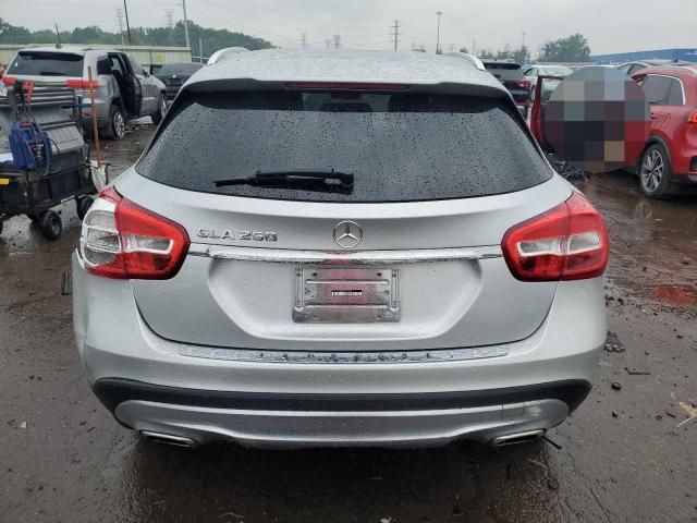 2015 Mercedes-Benz GLA 250
