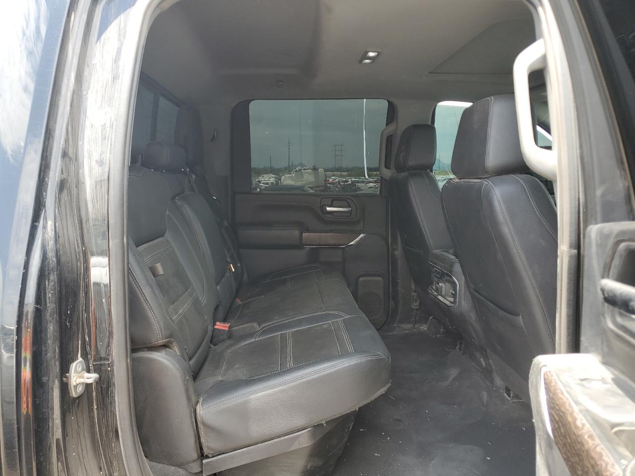 2023 GMC Sierra K2500 Denali