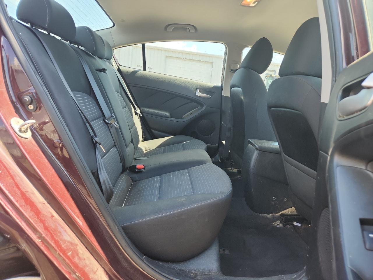 2017 KIA Forte lx