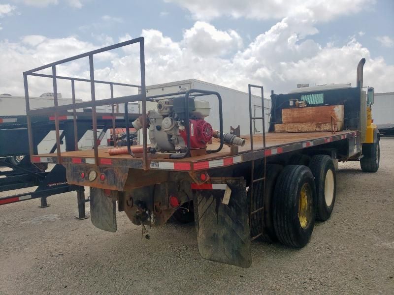 1997 Mack RD690S Flatbed Truck