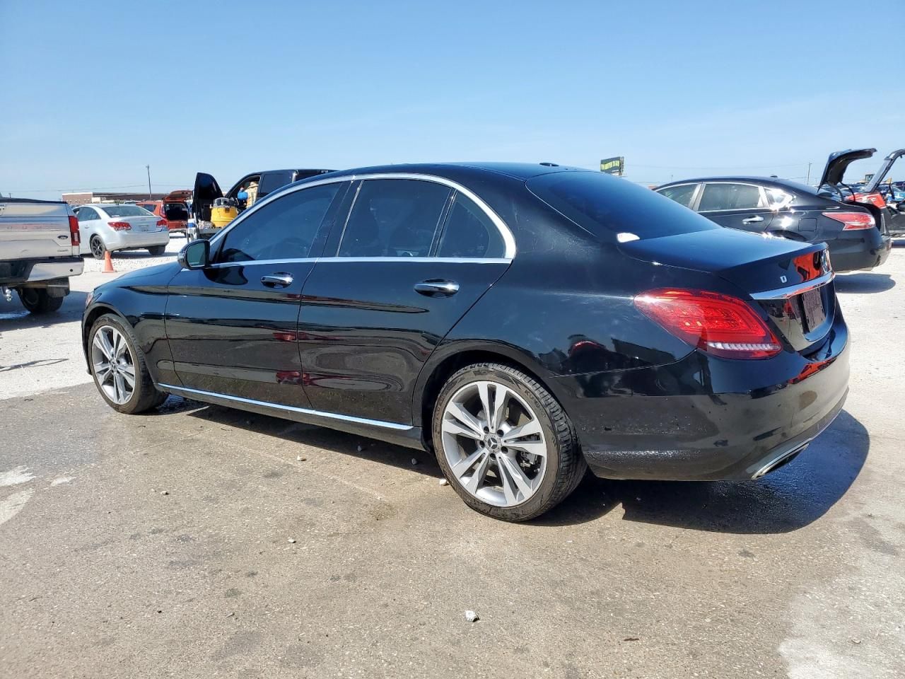 2019 Mercedes-Benz C300