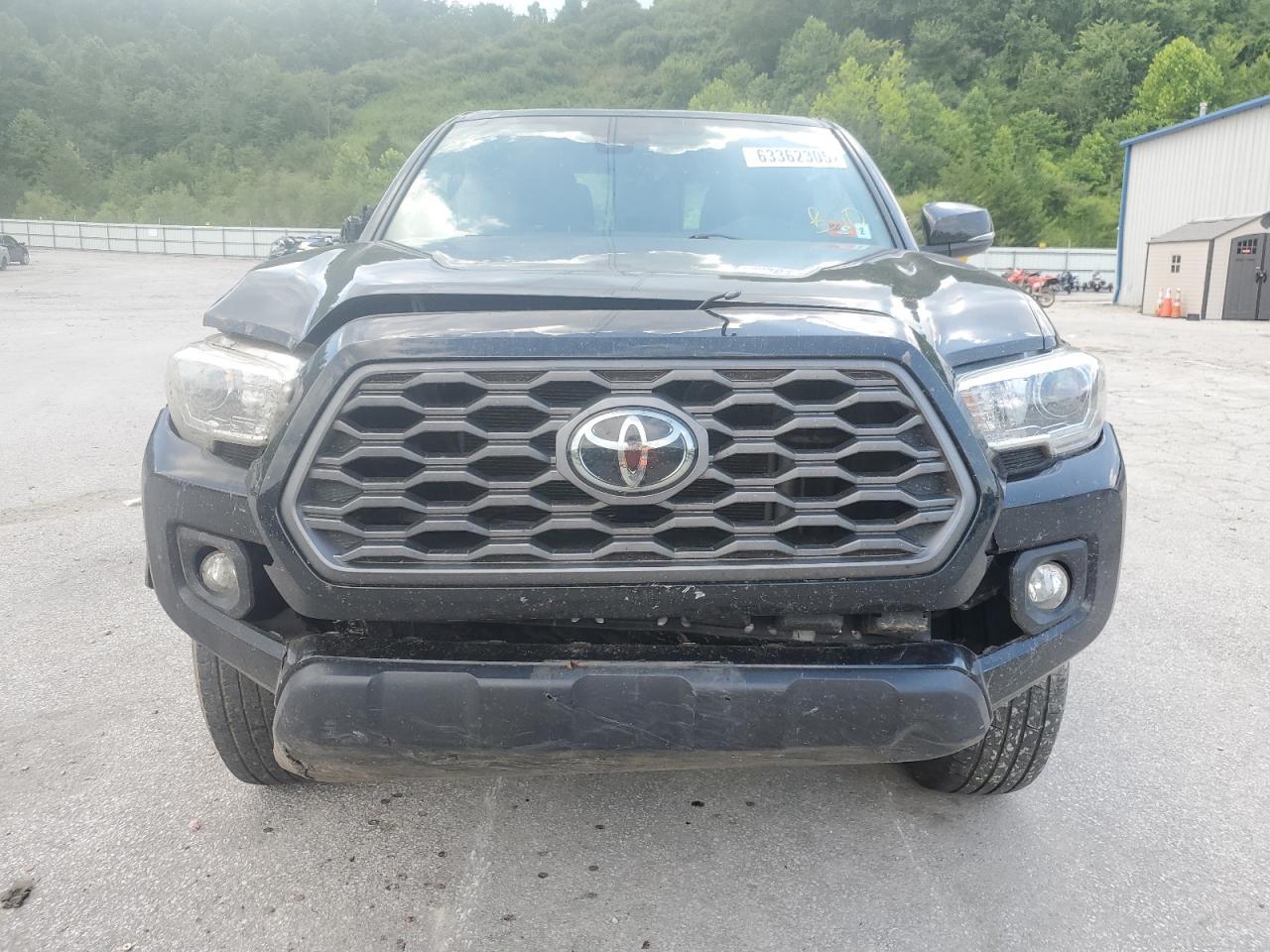 2021 Toyota Tacoma TRD OFF-Road
