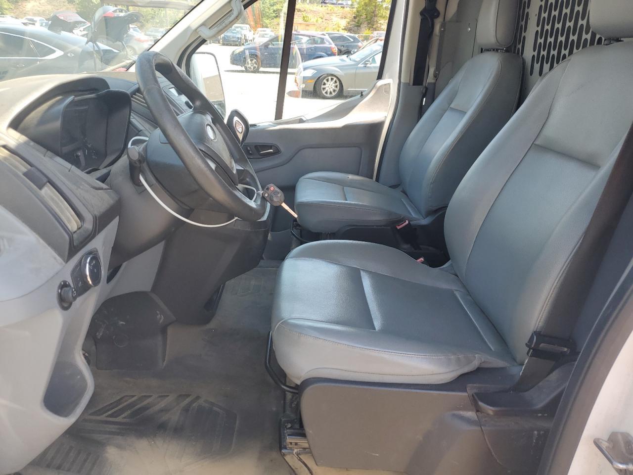 2018 Ford Transit T-250
