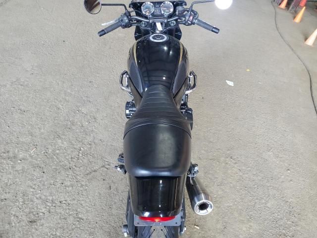 2023 Kawasaki ZR900