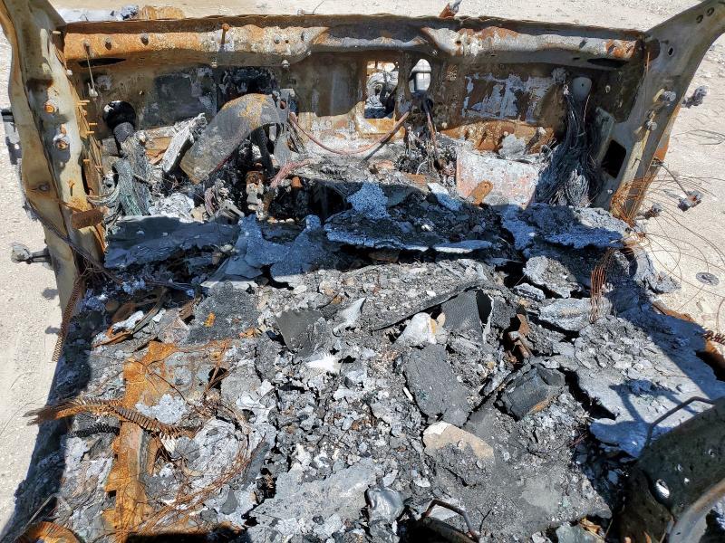 2023 Rivian R1S Adventure