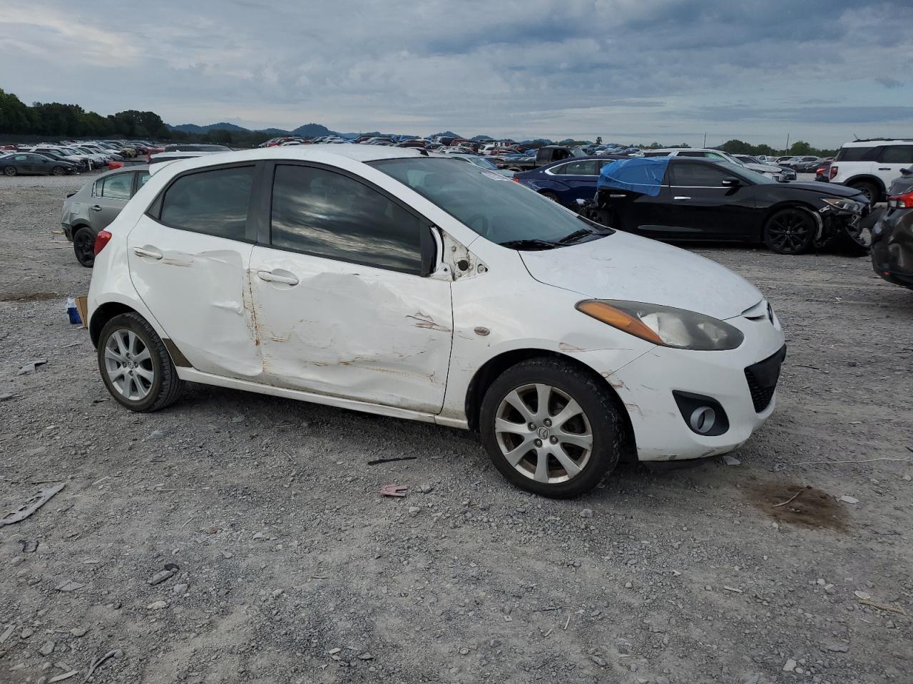 2012 Mazda 2