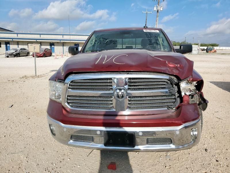 2017 Dodge RAM 1500 SLT