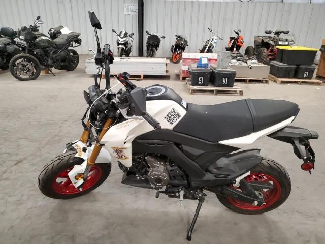 2023 Kawasaki BR125 J