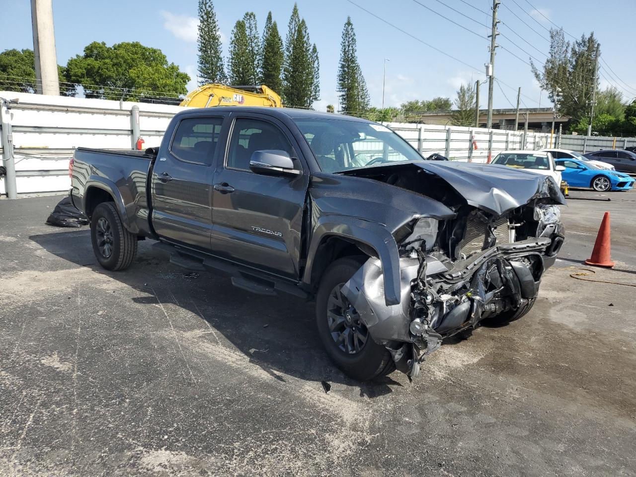 2023 Toyota Tacoma Double cab