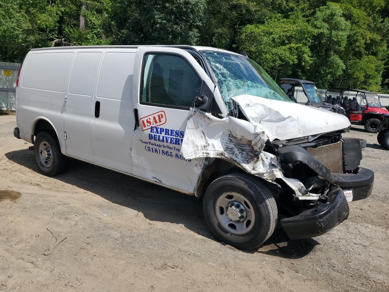 2024 Chevrolet Express G2500