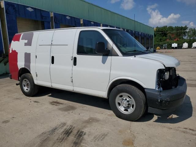 2017 Chevrolet Express G2500