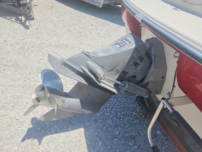 2001 Glastron Boat-Boat