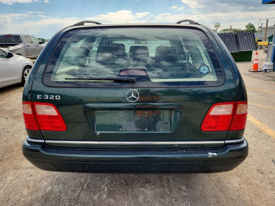 1998 Mercedes-Benz E 320 4matic