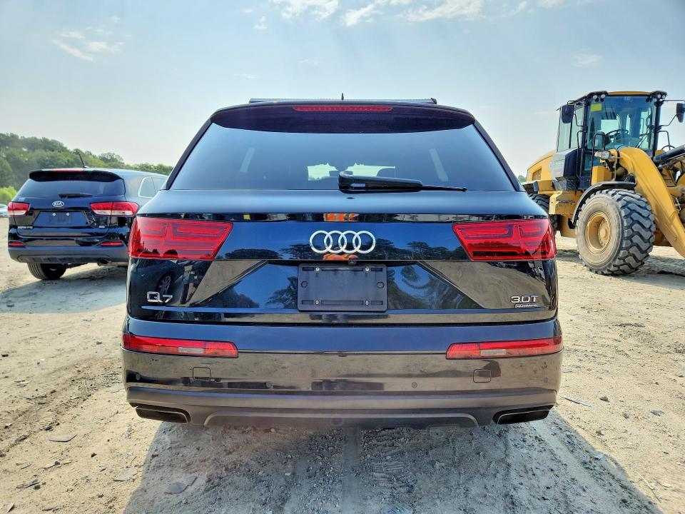 2017 Audi Q7 Prestige