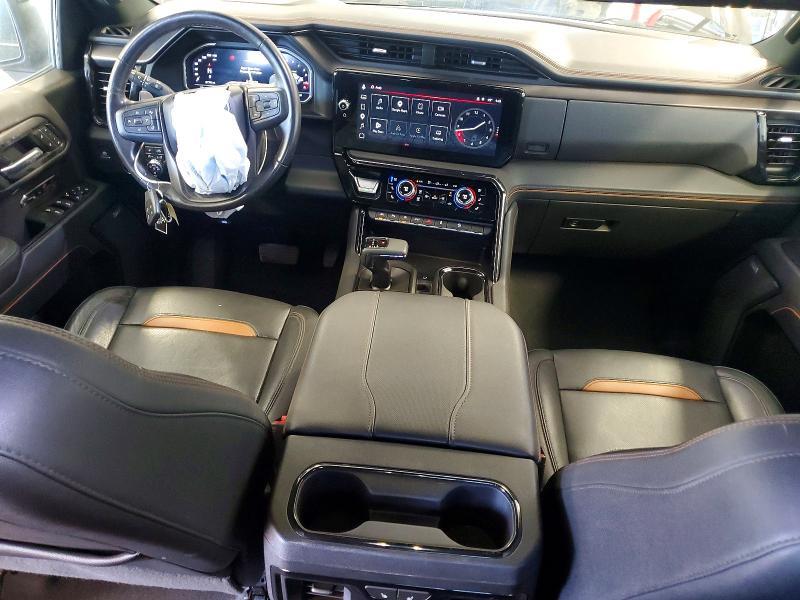 2023 GMC Sierra K1500 AT4
