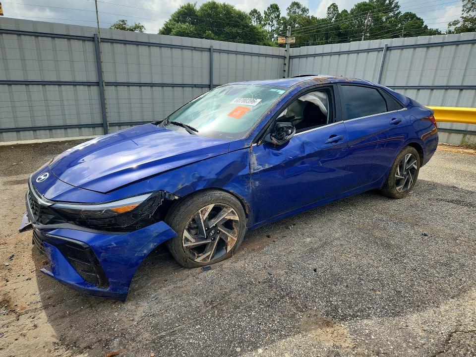 2024 Hyundai Elantra Limited