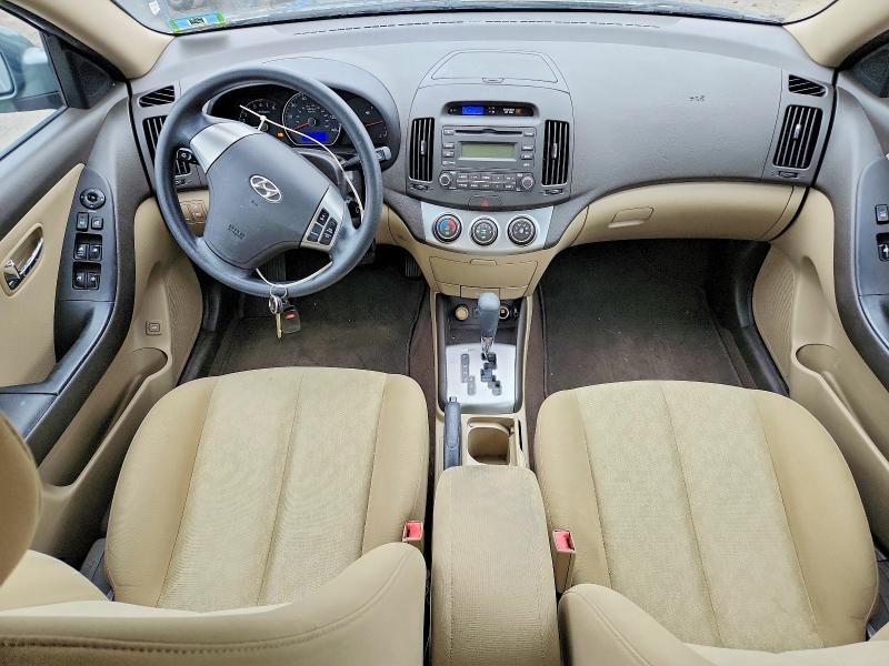 2010 Hyundai Elantra gls